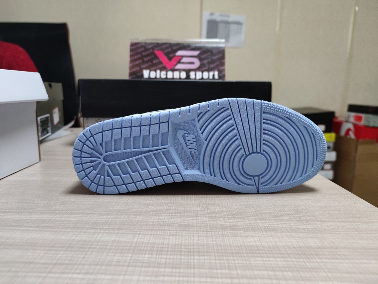 Jordan 1 Low Aluminum DC0774 141