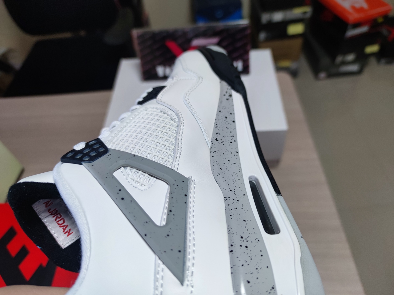 Jordan 4 Retro White Cement 840606 192