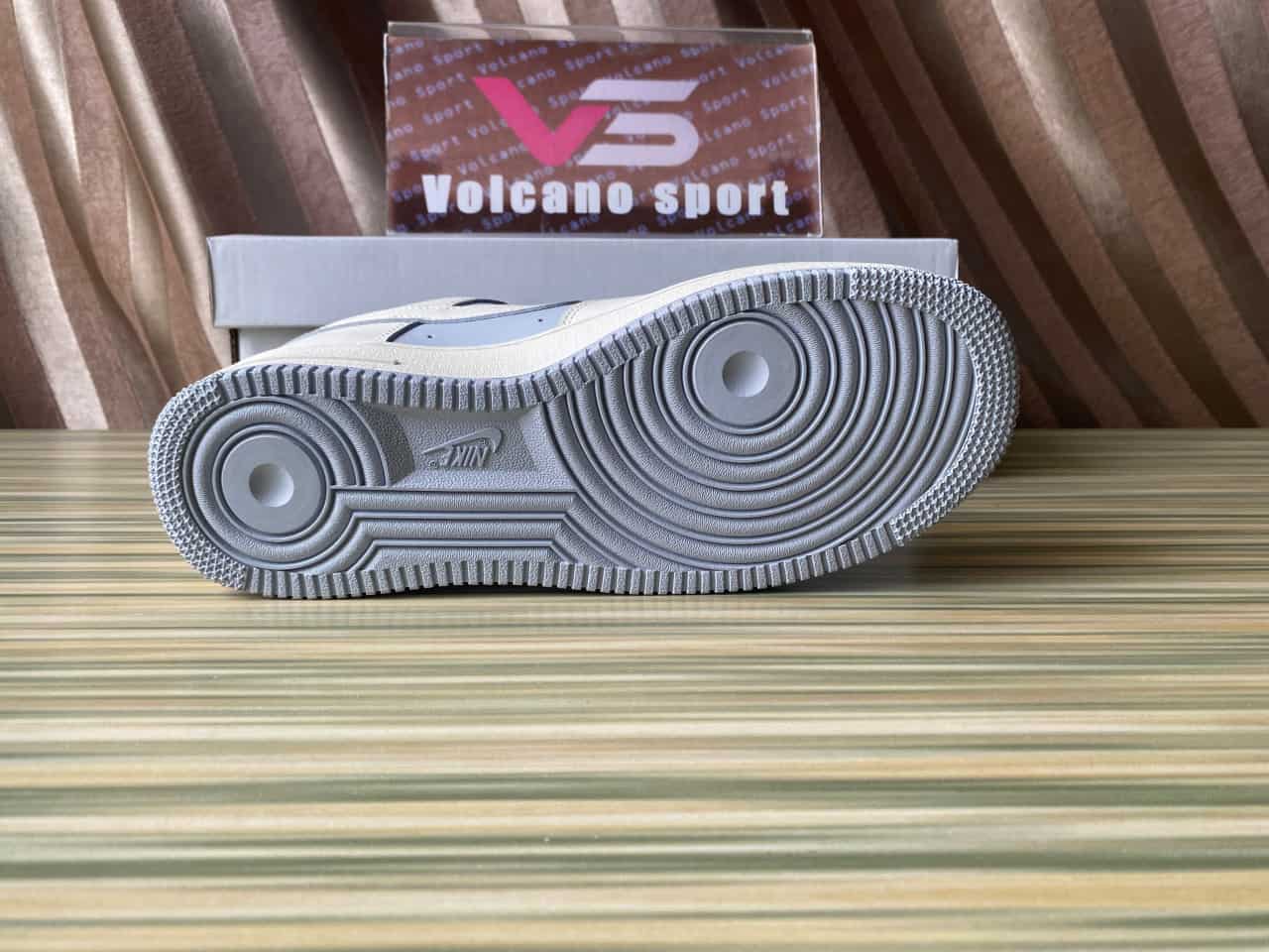 Nike Air Force 1 Low White Wolf Grey BV6088-301