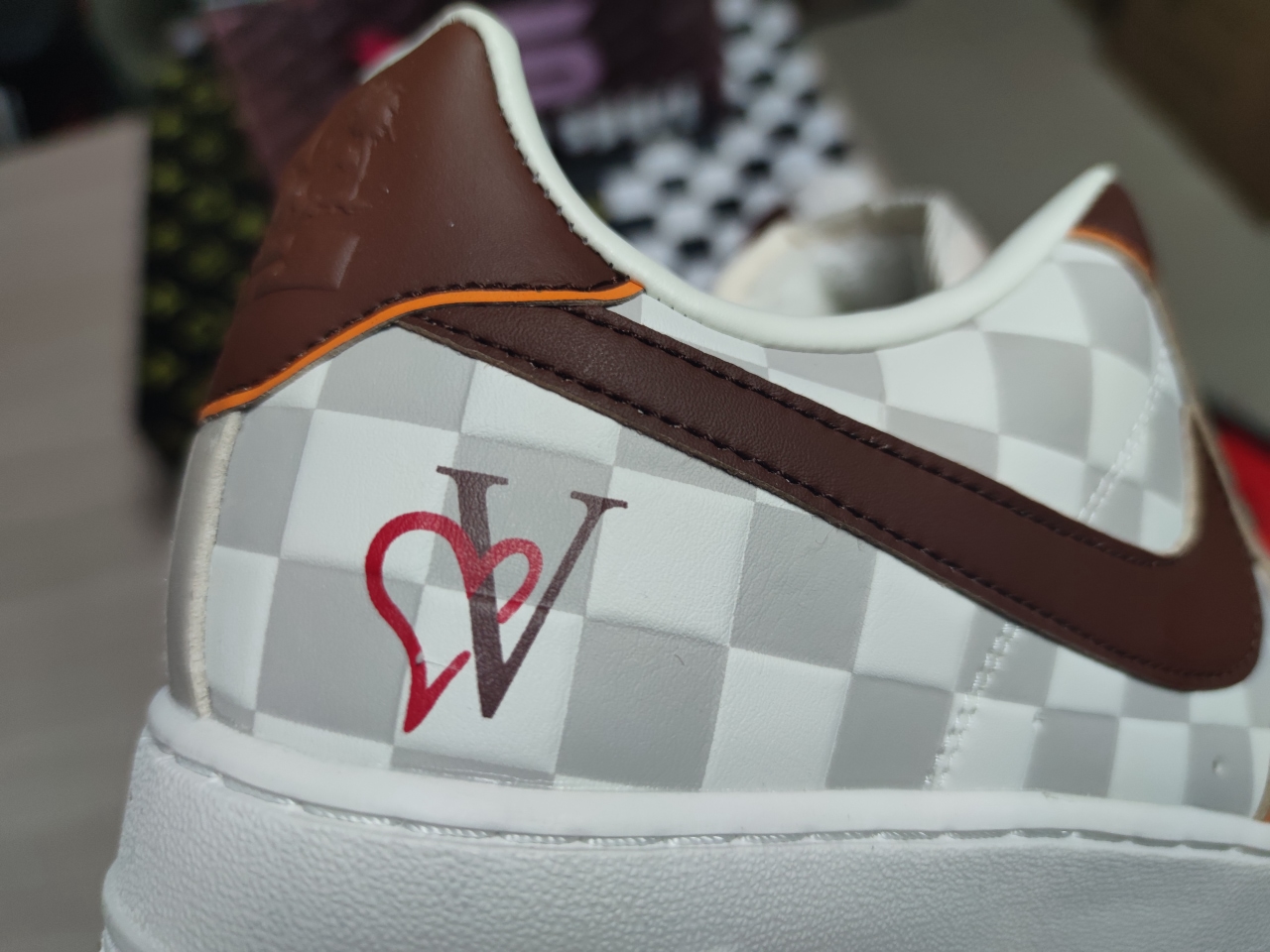 LV x Air force 1 AQ4297 001