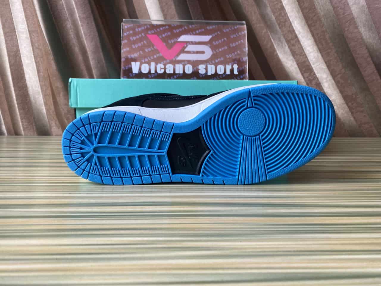 Nike SB Dunk Low Black University Blue 304292-048