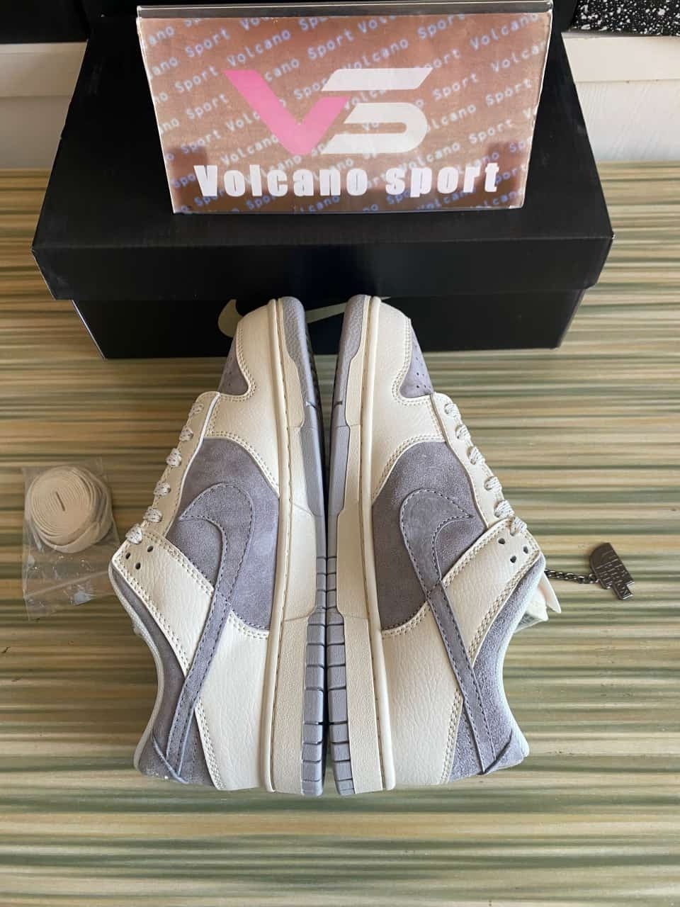 Dunk Low The North Face Off XD6188-020