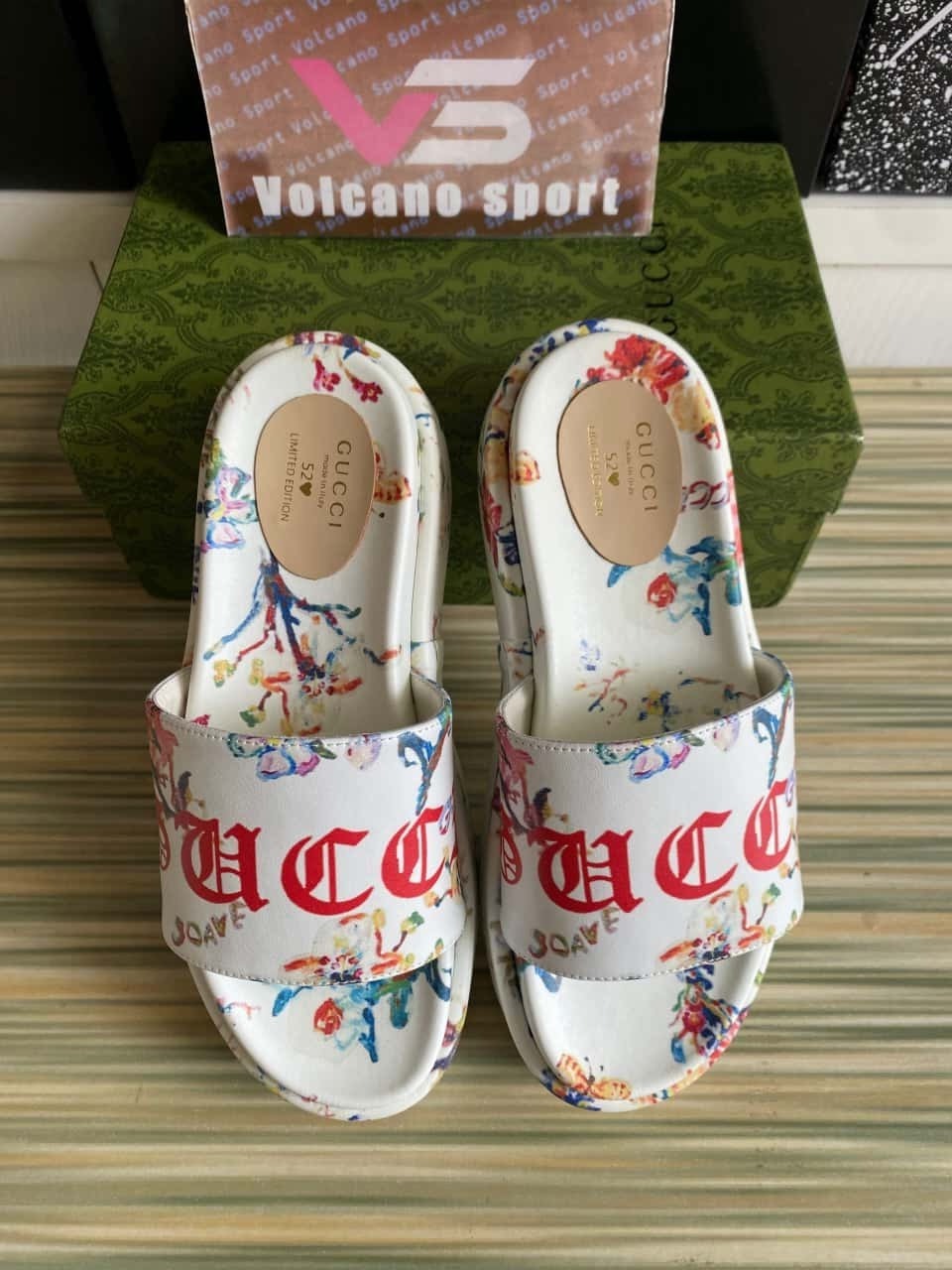 GUCCI Women's Slippers