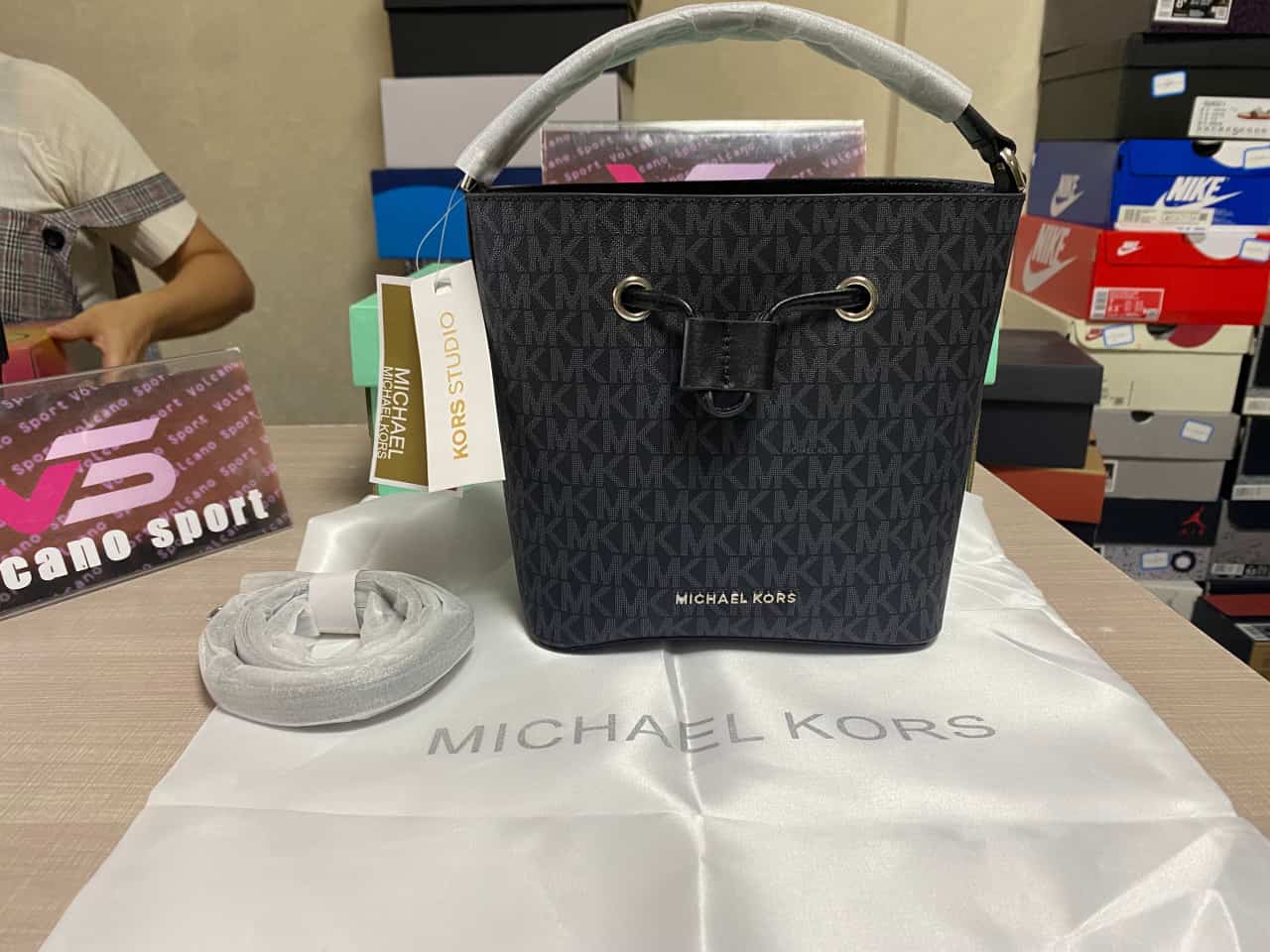 Michael Kors Bucket Crossbody Bag-Black