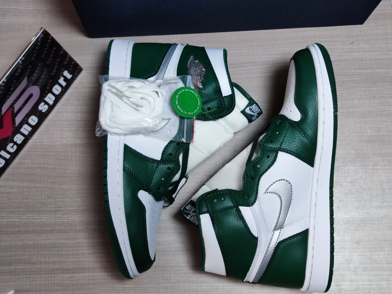 Jordan 1 High OG Green and white