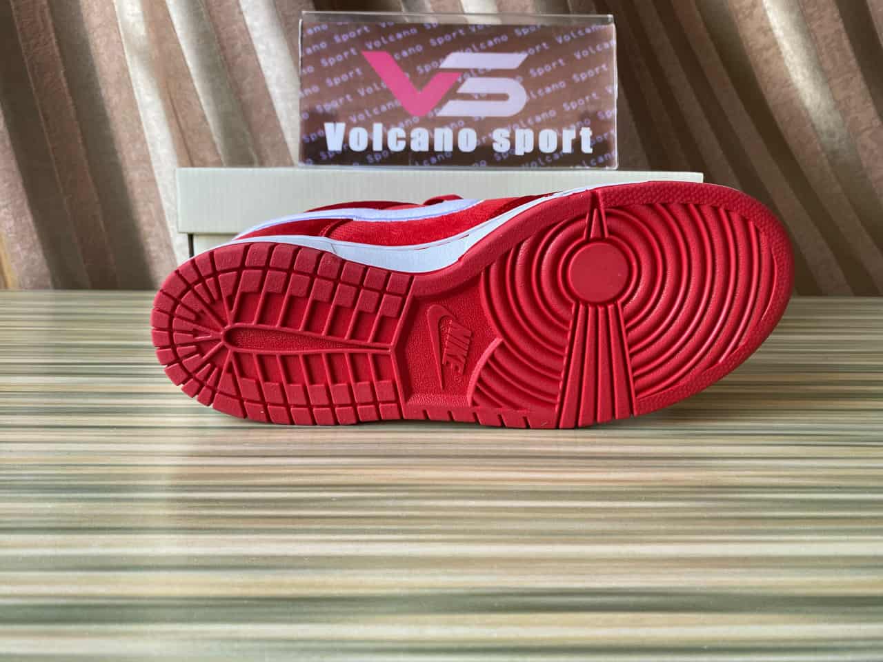 Nike Dunk Low Valentine's Day FZ3548-612