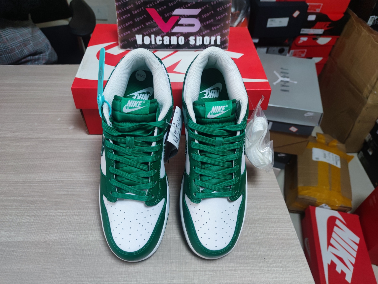 Dunk Low Essential Paisley Pack Green DH4401-102