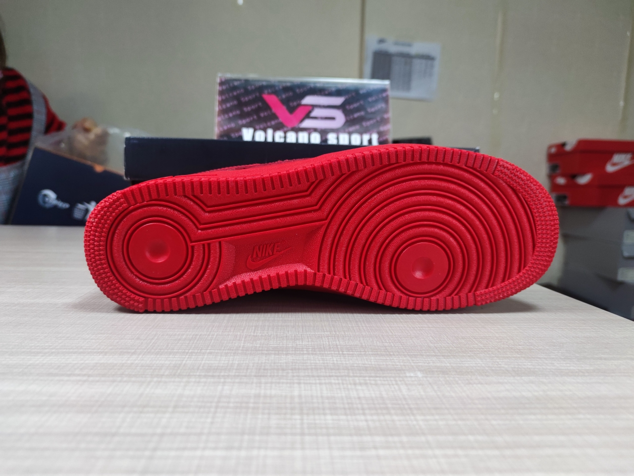 Air Force 1 Low Triple Red CW6999 600