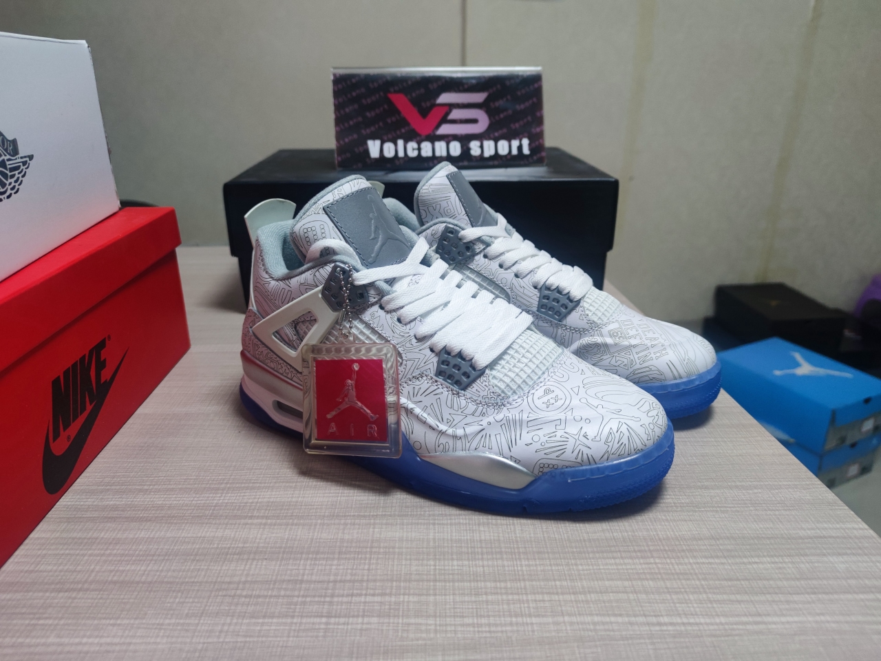 Jordan 4 Retro 30th Anniversary Laser 705333 105