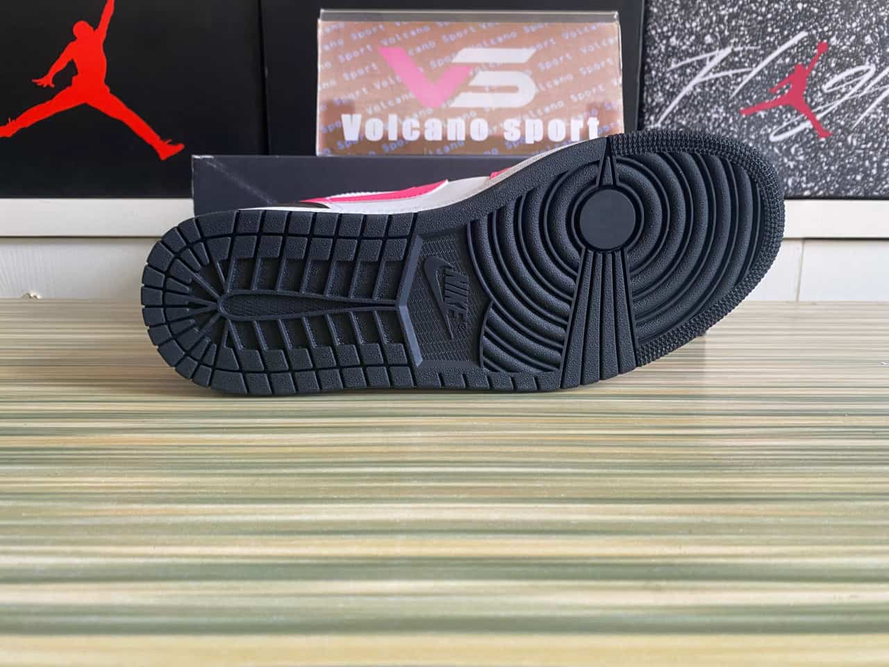 Jordan 1 Low Fierce Pink DZ5365-601