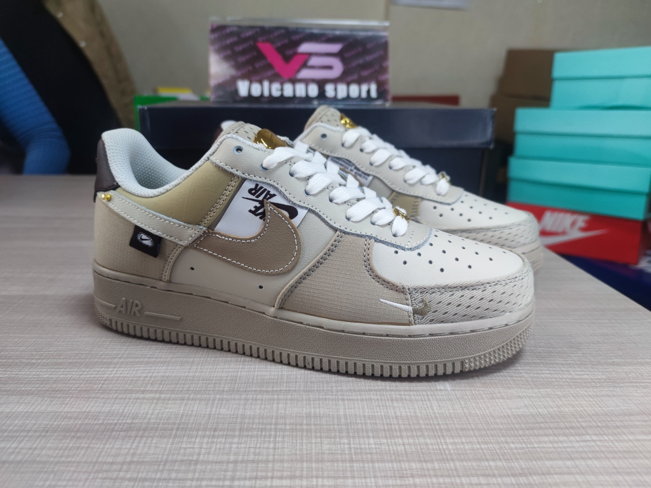 Air Force 1 Low Bling DX6061-122