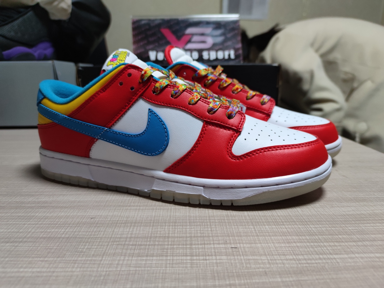 Dunk Low QS LeBron James Fruity Pebbles DH8009-600