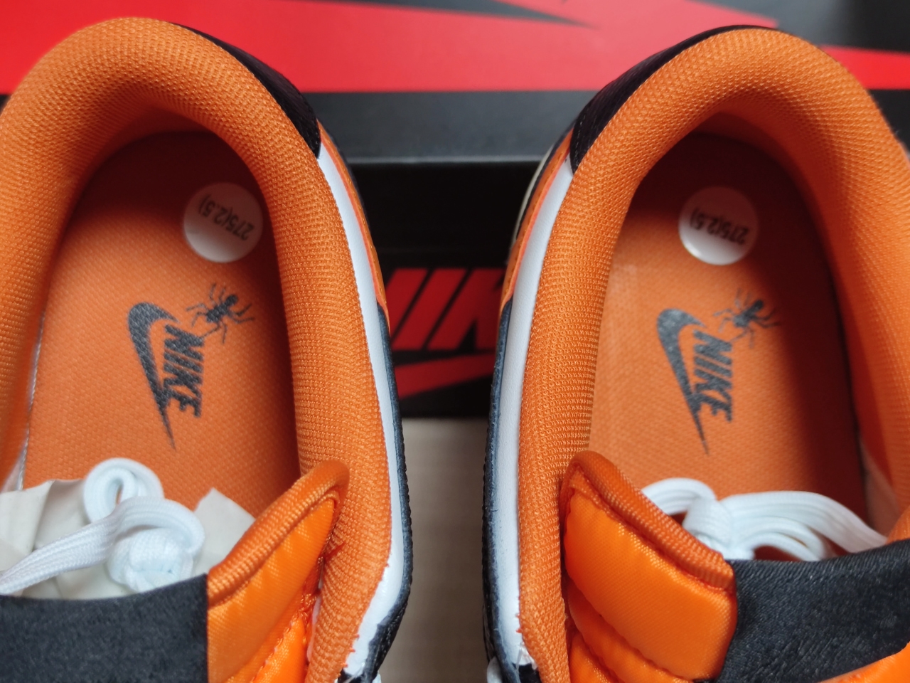 Dunk Low PRM Halloween DD0357 100