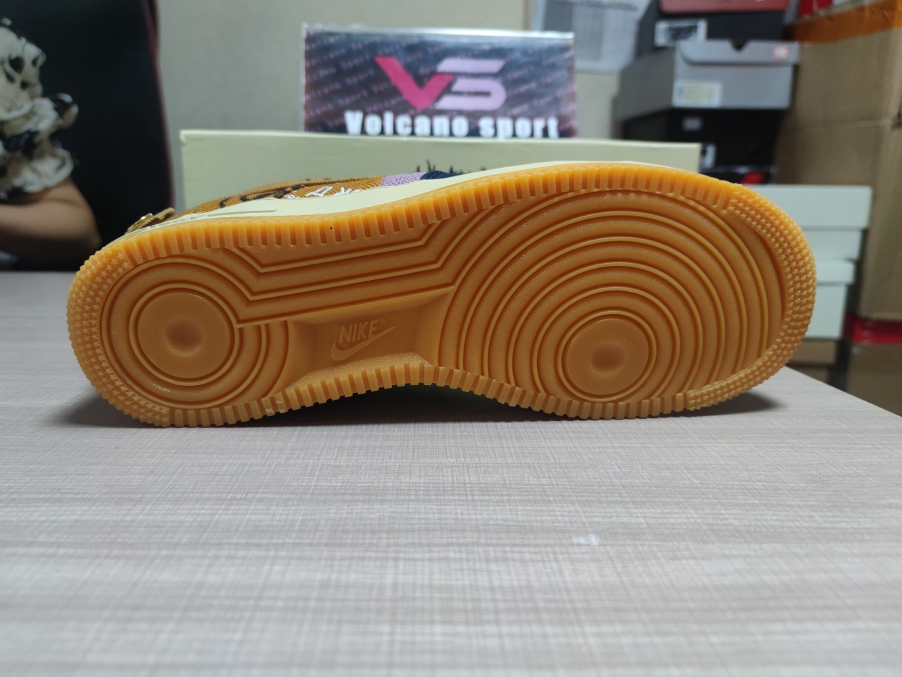 Air Force 1 Low Travis Scott Cactus Jack CN2405 900