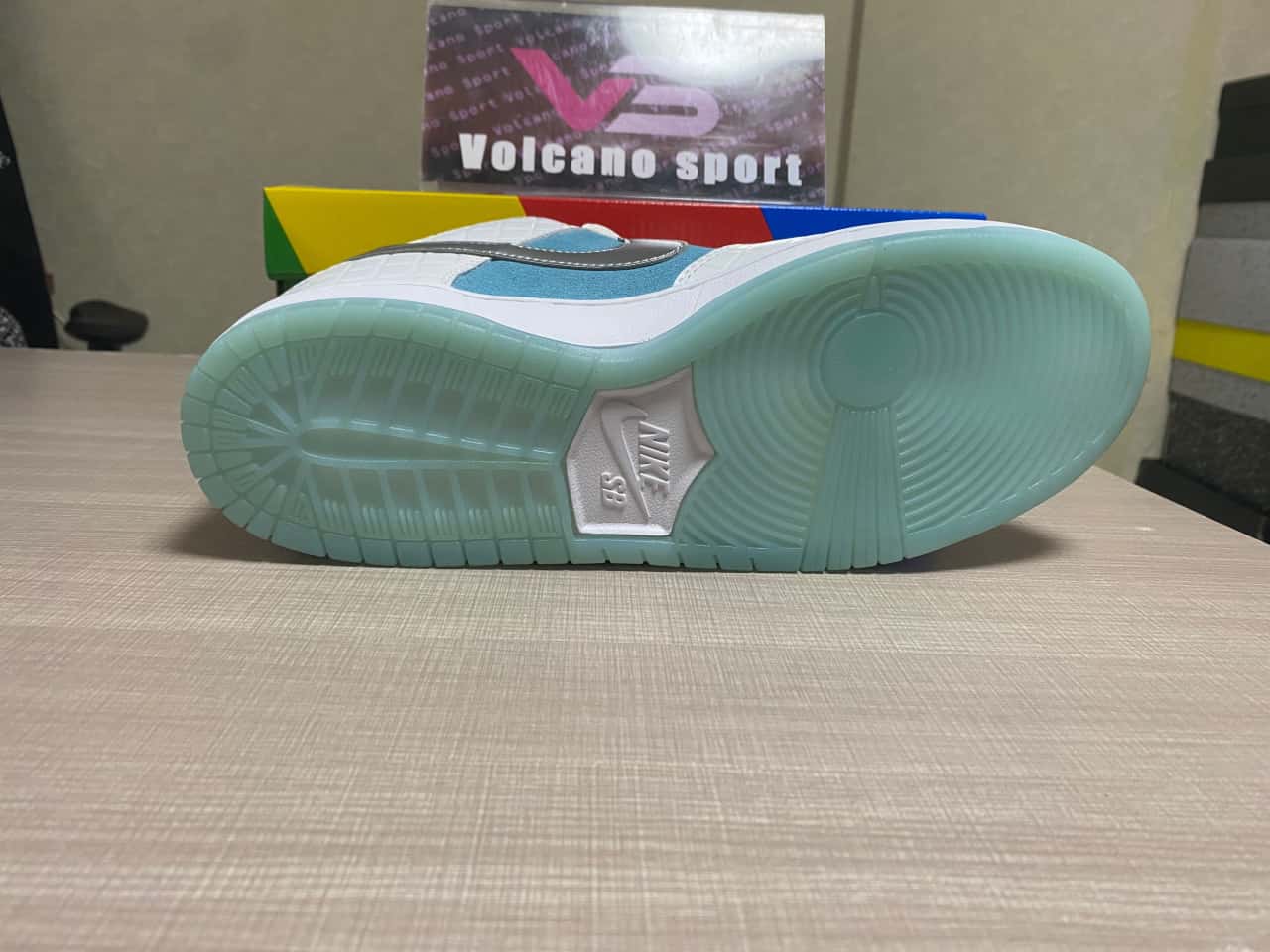 Nike SB Dunk Low Pro FTC Lagoon Pulse DH7687-400