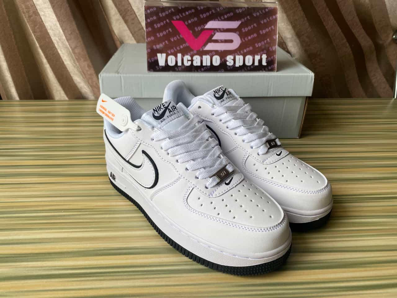 Air Force 1 '07 Low White Black Outline Swoosh DV0788-103