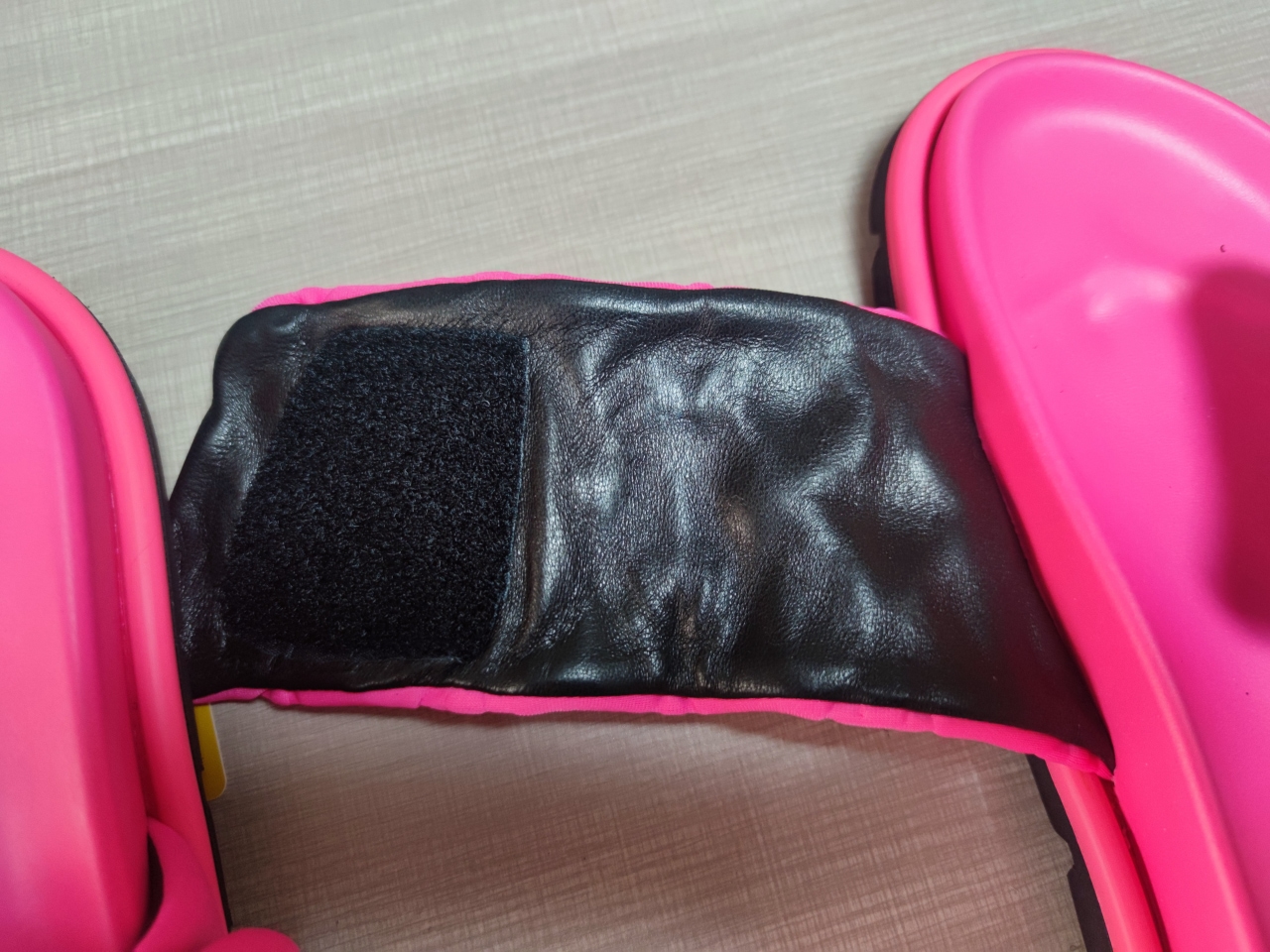 LV Frontrow sneaker Rose