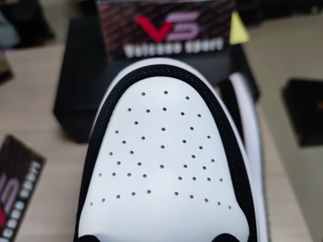 Jordan 1 Low Black White Wolf Grey Infrared 23