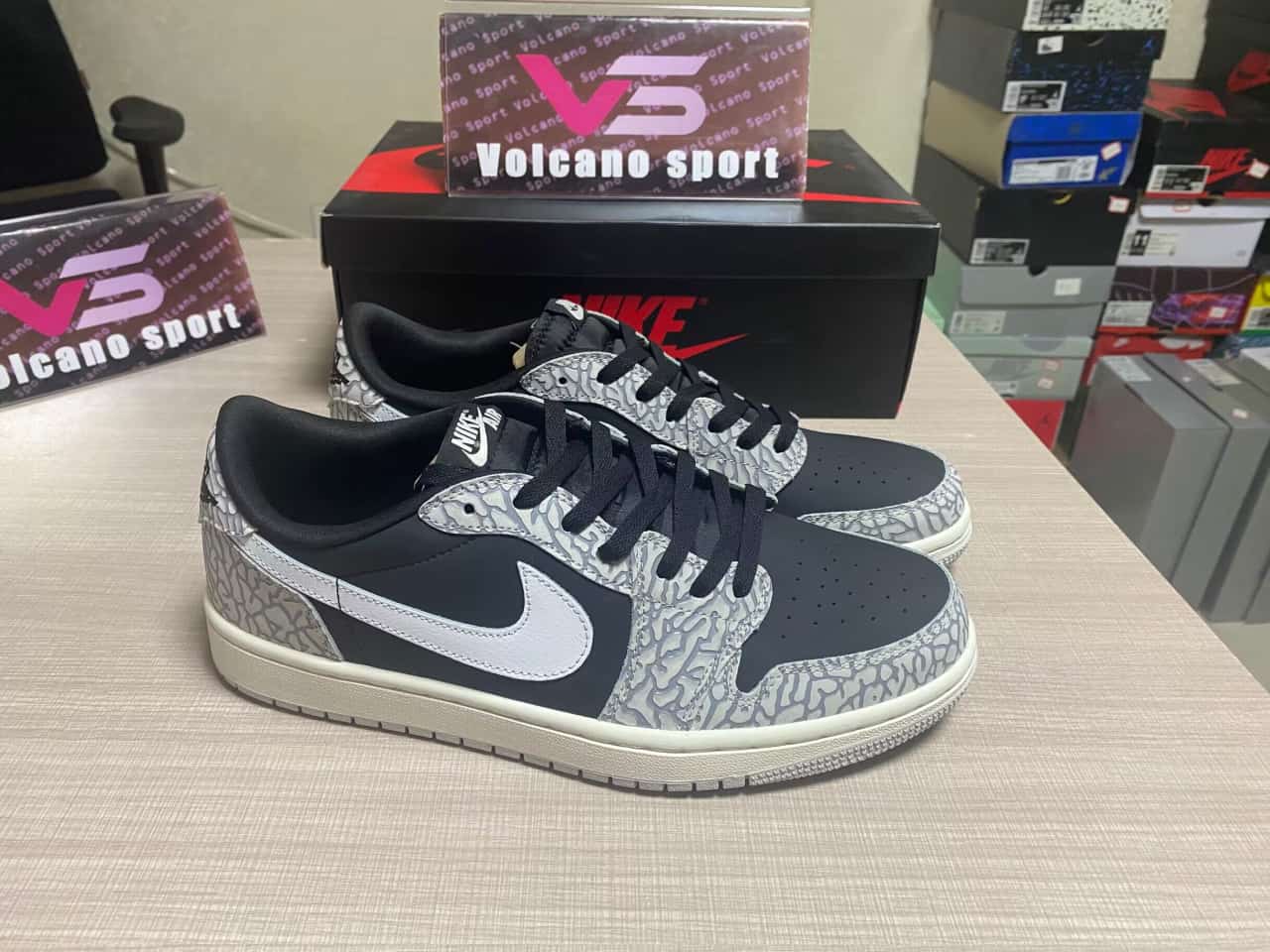 Jordan 1 Retro Low OG Black Cement CZ0790-001