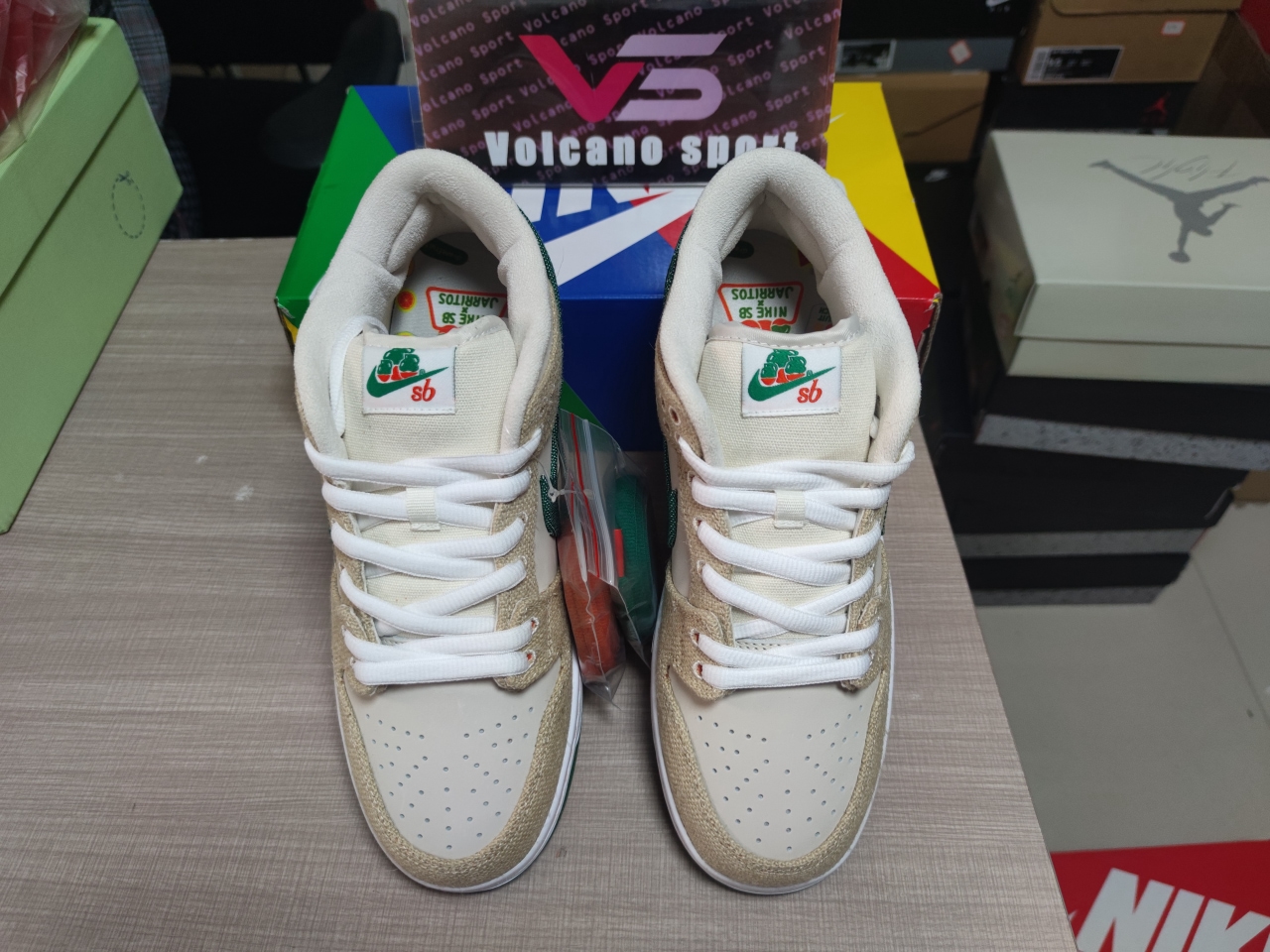 SB Dunk Low Jarritos FD0860-001