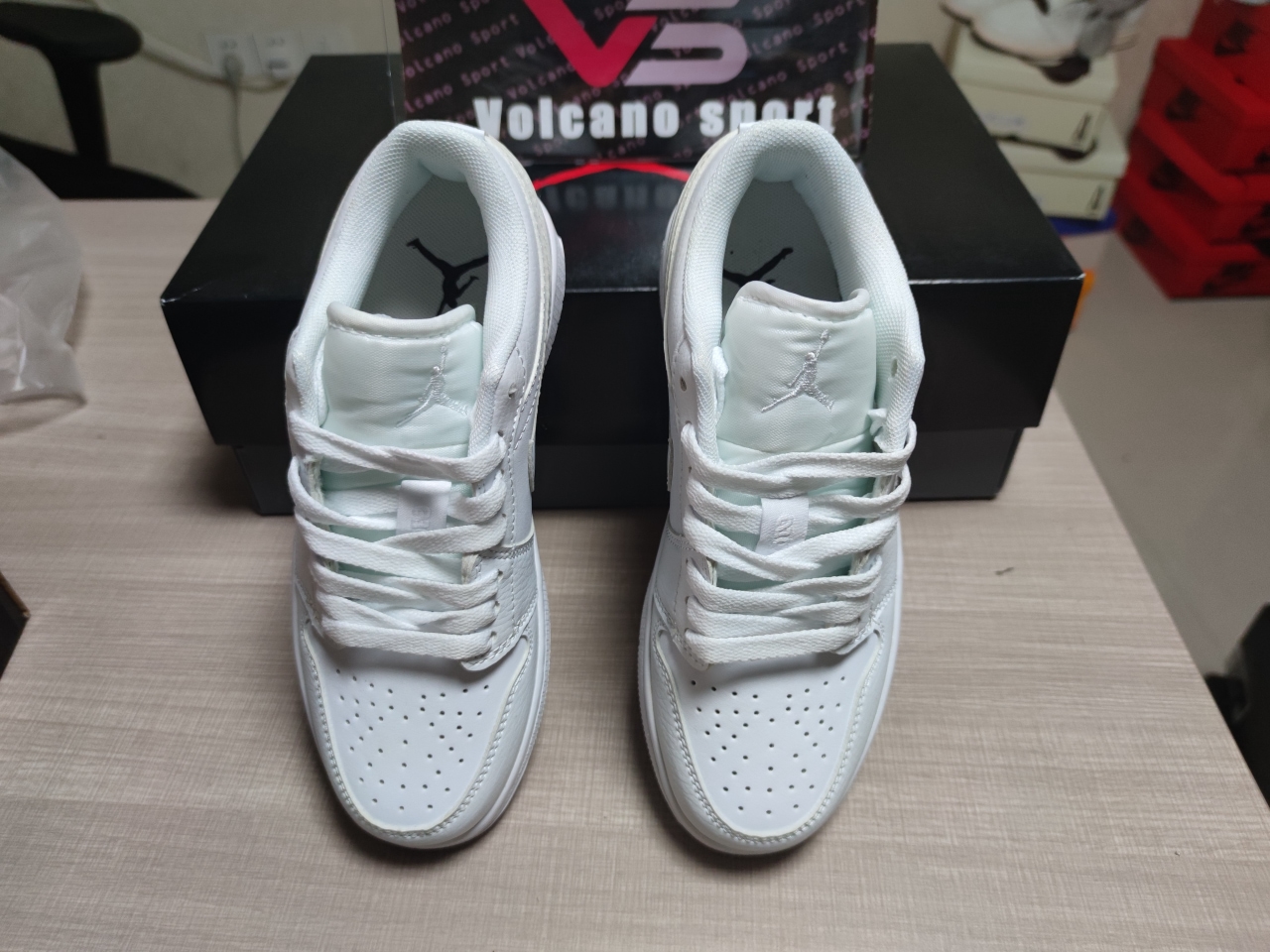 Jordan 1 Low All white 553558 130