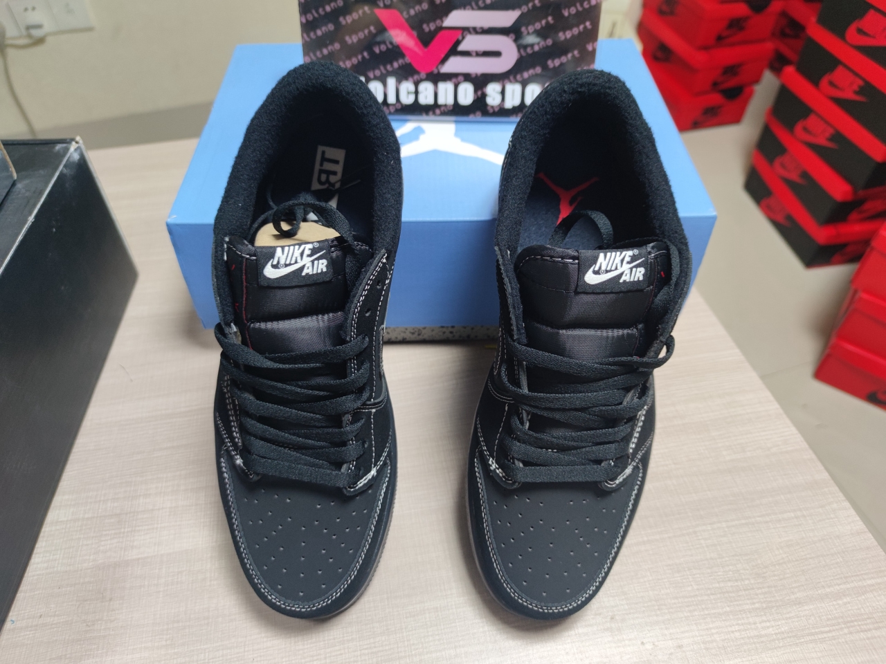 Travis Scott x Jordan 1 Low OG “Black Phantom” DM7866-001