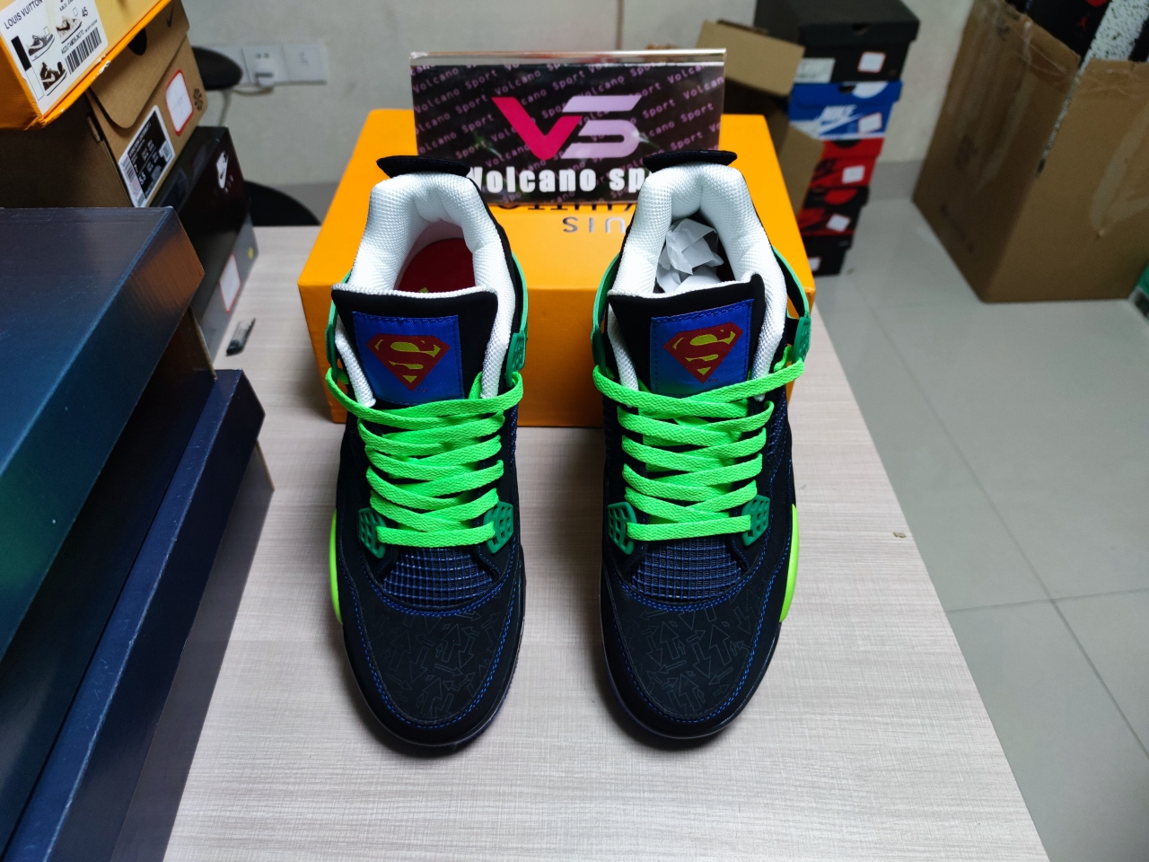 Jordan 4 Retro Doernbecher 408452-015