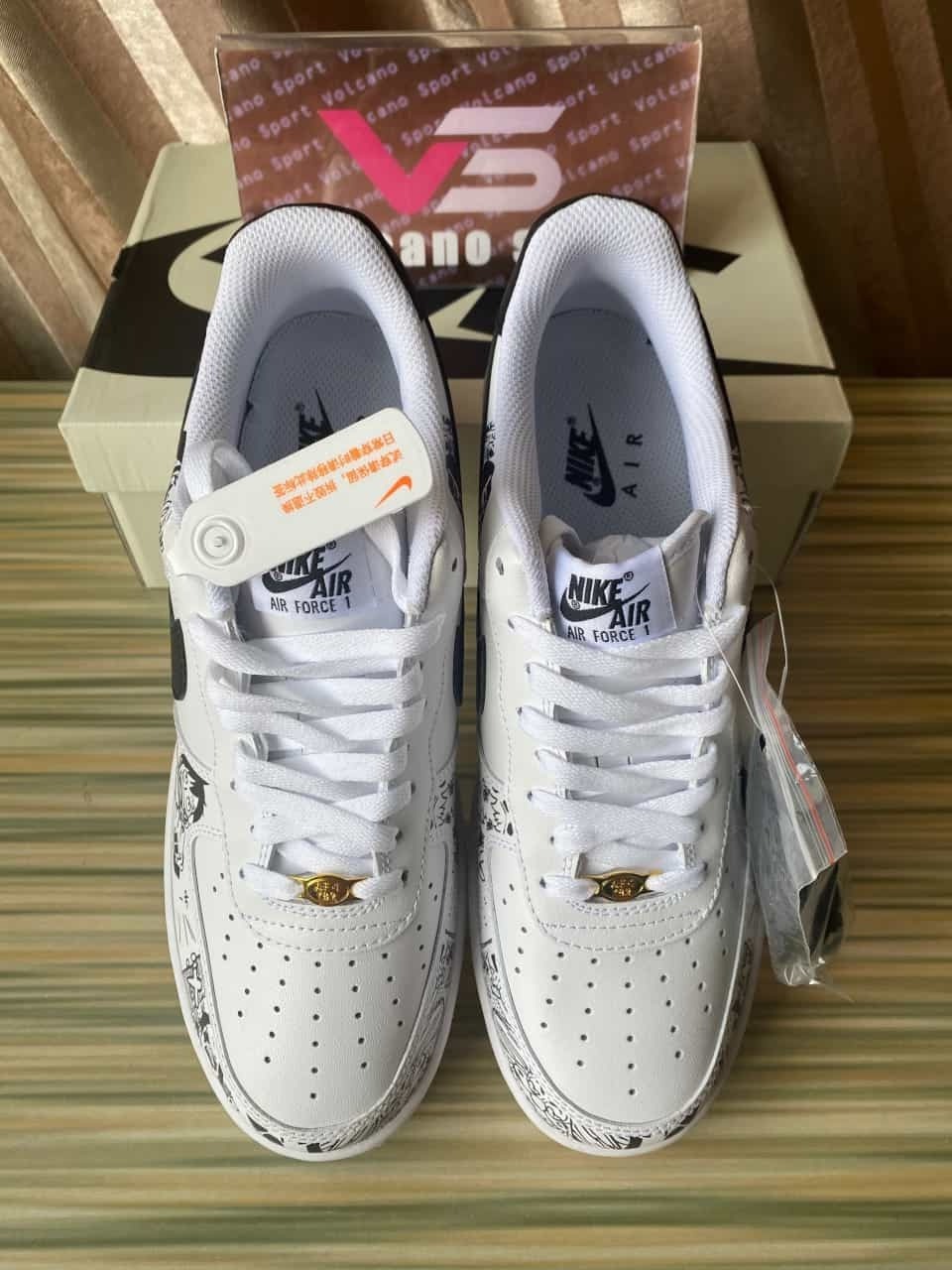 Air Force 1 07 Low White Black Metallic Gold AM0703-122