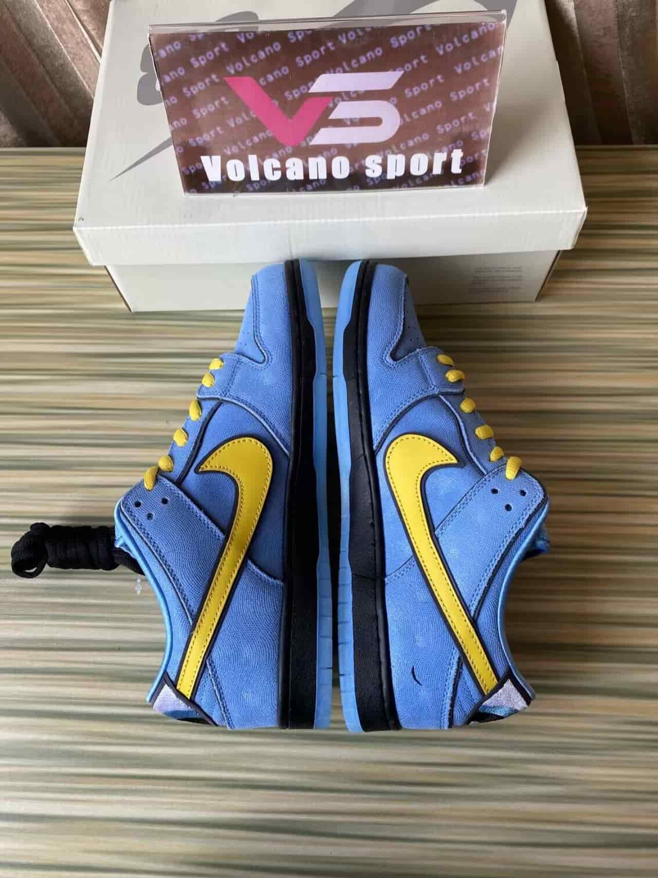 Nike SB Dunk Low The Powerpuff Girls Bubbles FZ8320-400