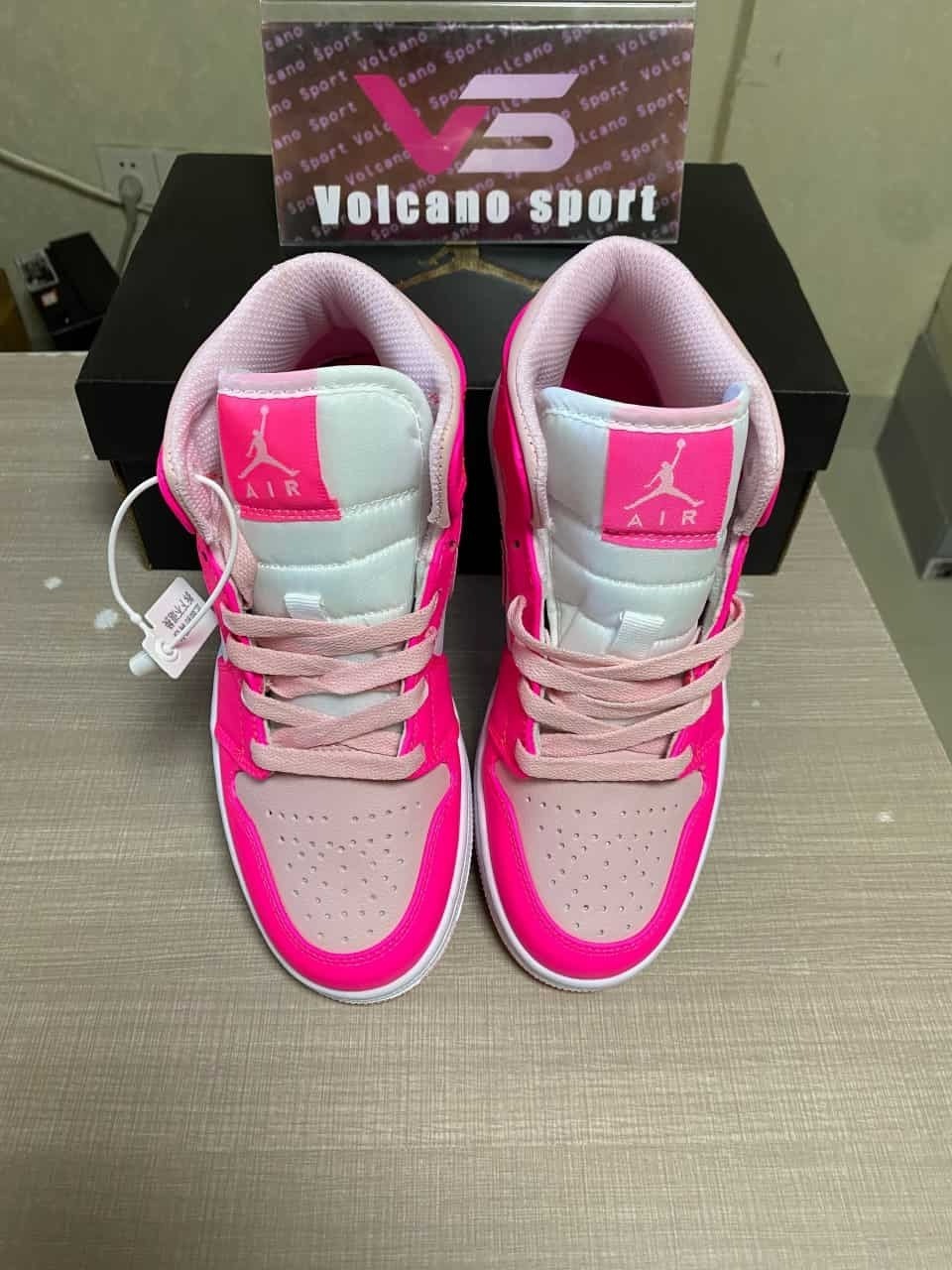 Jordan 1 Mid Fierce Pink FD8780-116