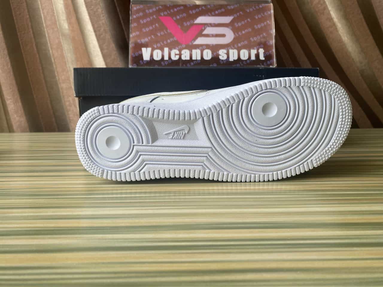 Nike Air Force 1 Low NOLA DZ5425-100