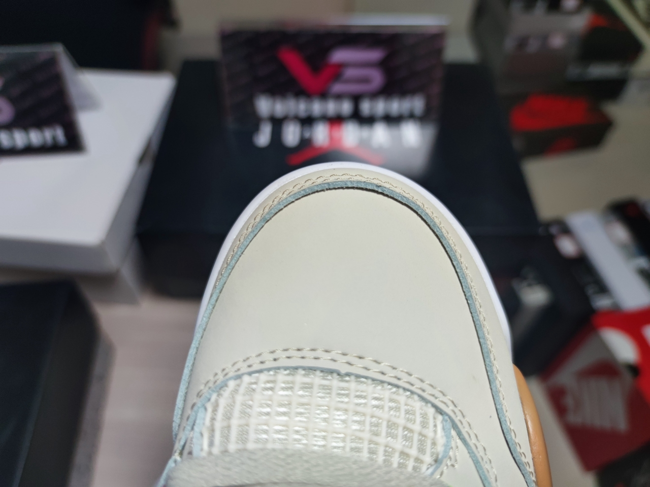 Jordan 4 Retro OG DH0572 264