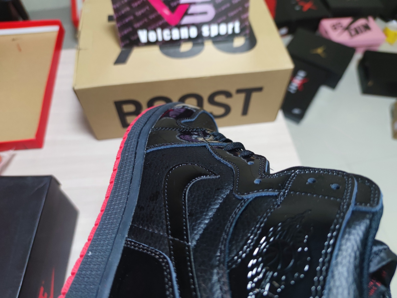 Jordan 1 High OG SP Gina CD7071-001