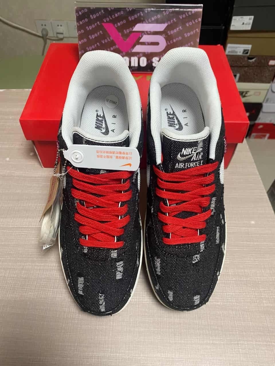 Levis x Air Force 1 07 Low Black White Red LE5050-011