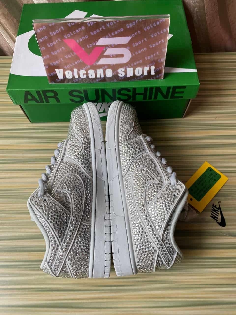 Nike Dunk Low Cactus Plant Flea Market Pure Platinum CZ2670-001