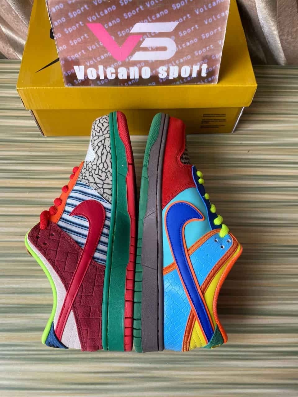 Nike SB Dunk Low What the Dunk 318403-141