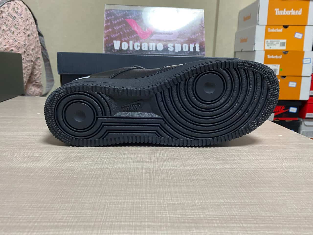 Air Force 1 Low Utility Black White AJ7747-001