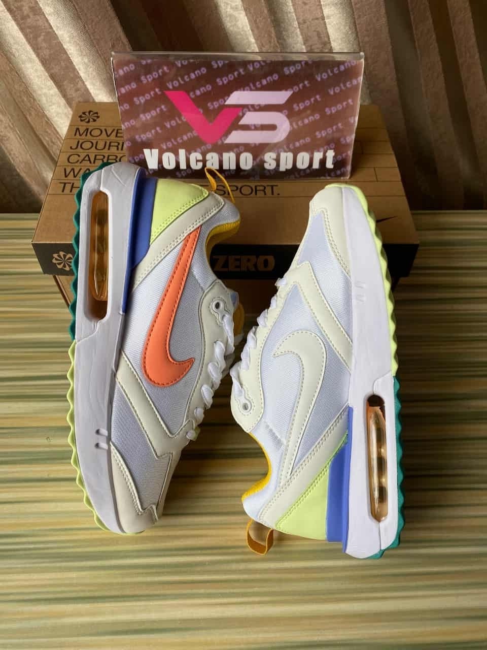 Air Max Dawn Peach Cream Light Thistle DX3717-100