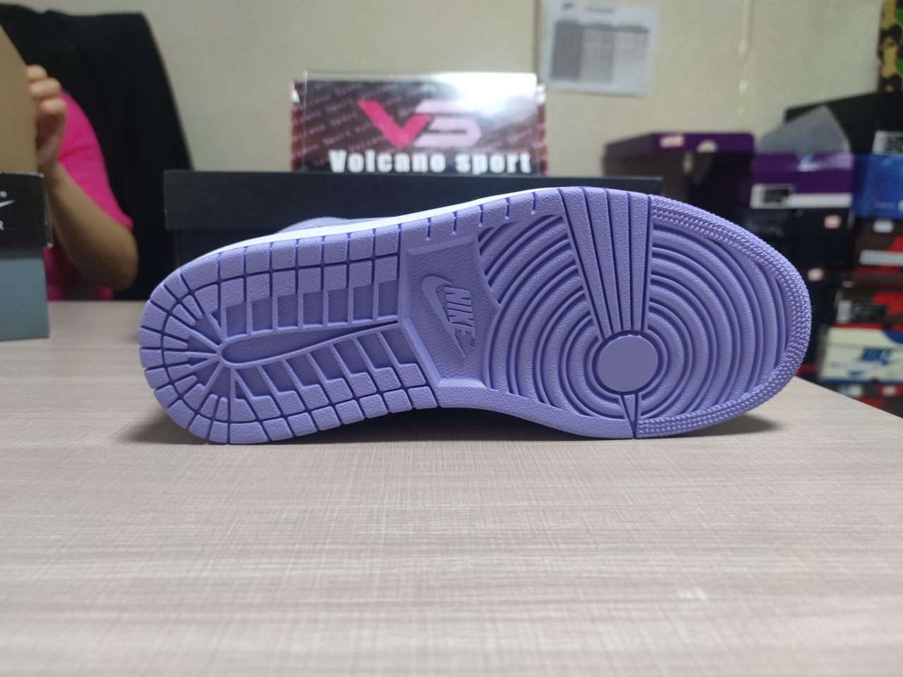 Jordan 1 Mid Purple Aqua 554724-500