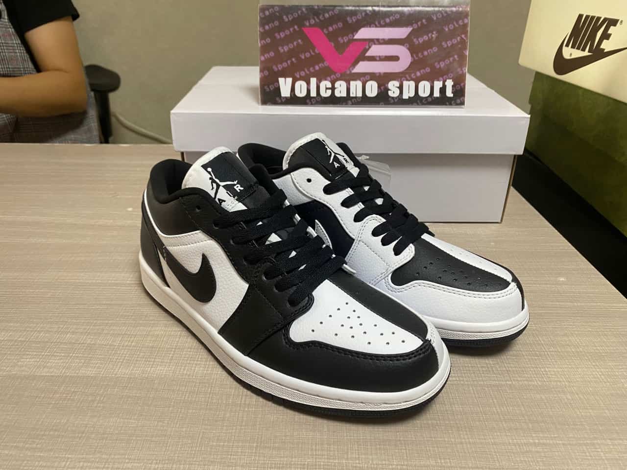 Jordan 1 Low SE Homage Split White Black DR0502-101