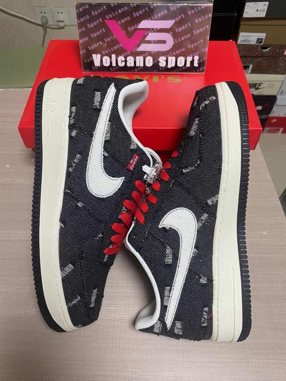 Levis x Air Force 1 07 Low Black White Red LE5050-011
