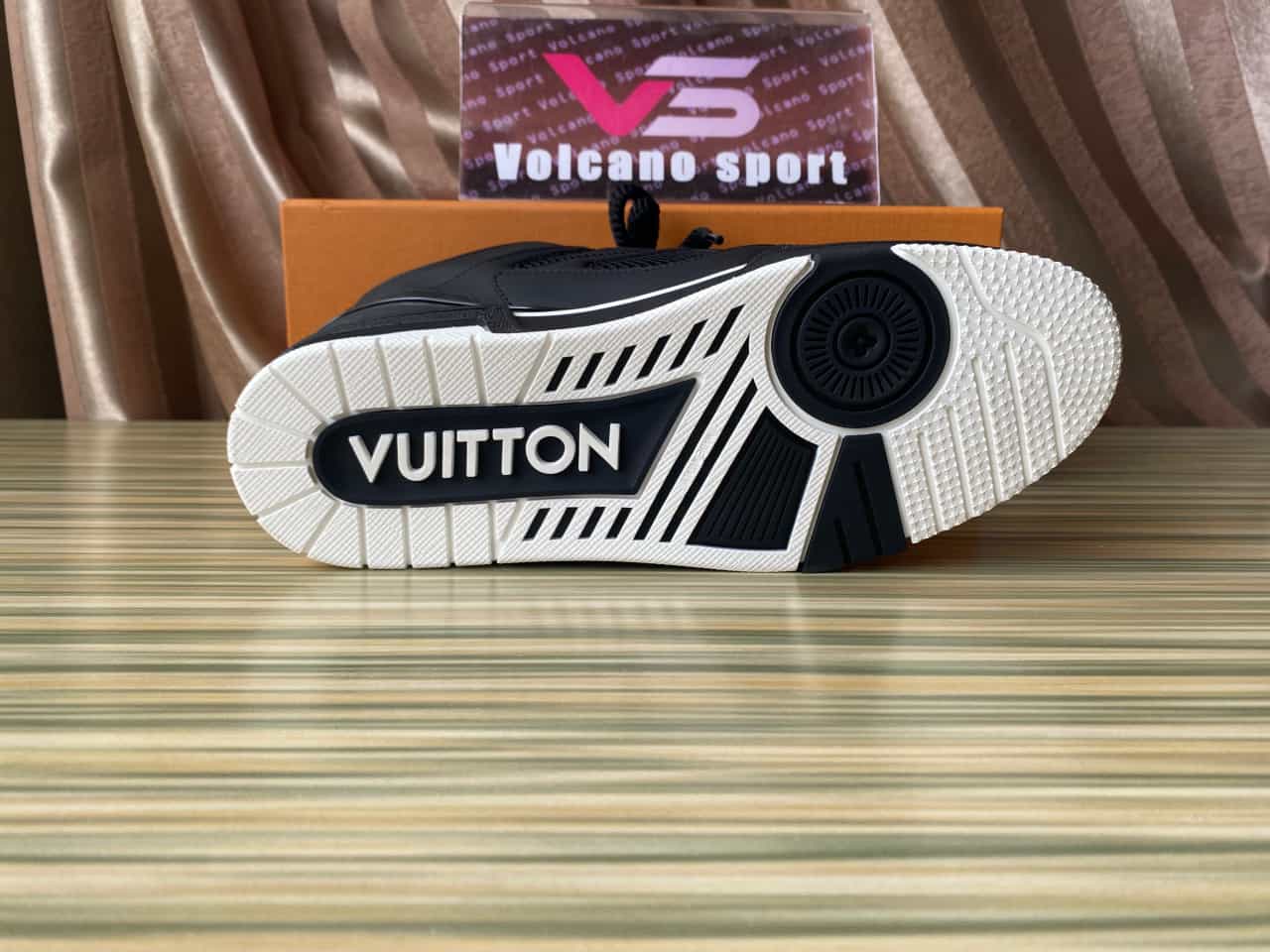 LV Skate Sneaker Black White 1AARR1