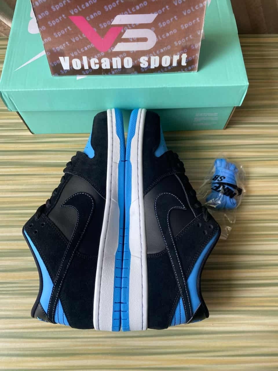 Nike SB Dunk Low Black University Blue 304292-048