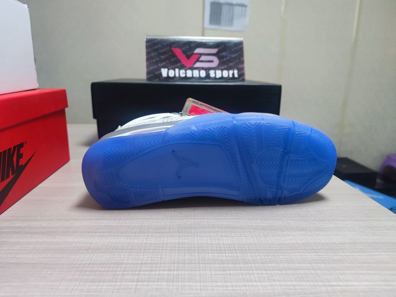 Jordan 4 Retro 30th Anniversary Laser 705333 105