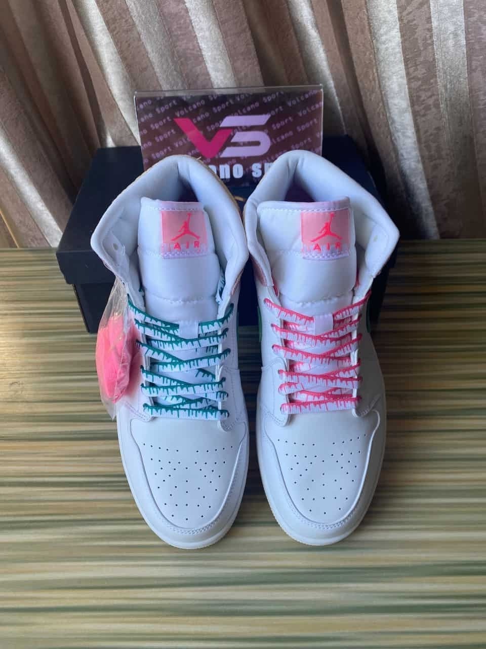 Jordan 1 Mid Paint Drip DD1666-100