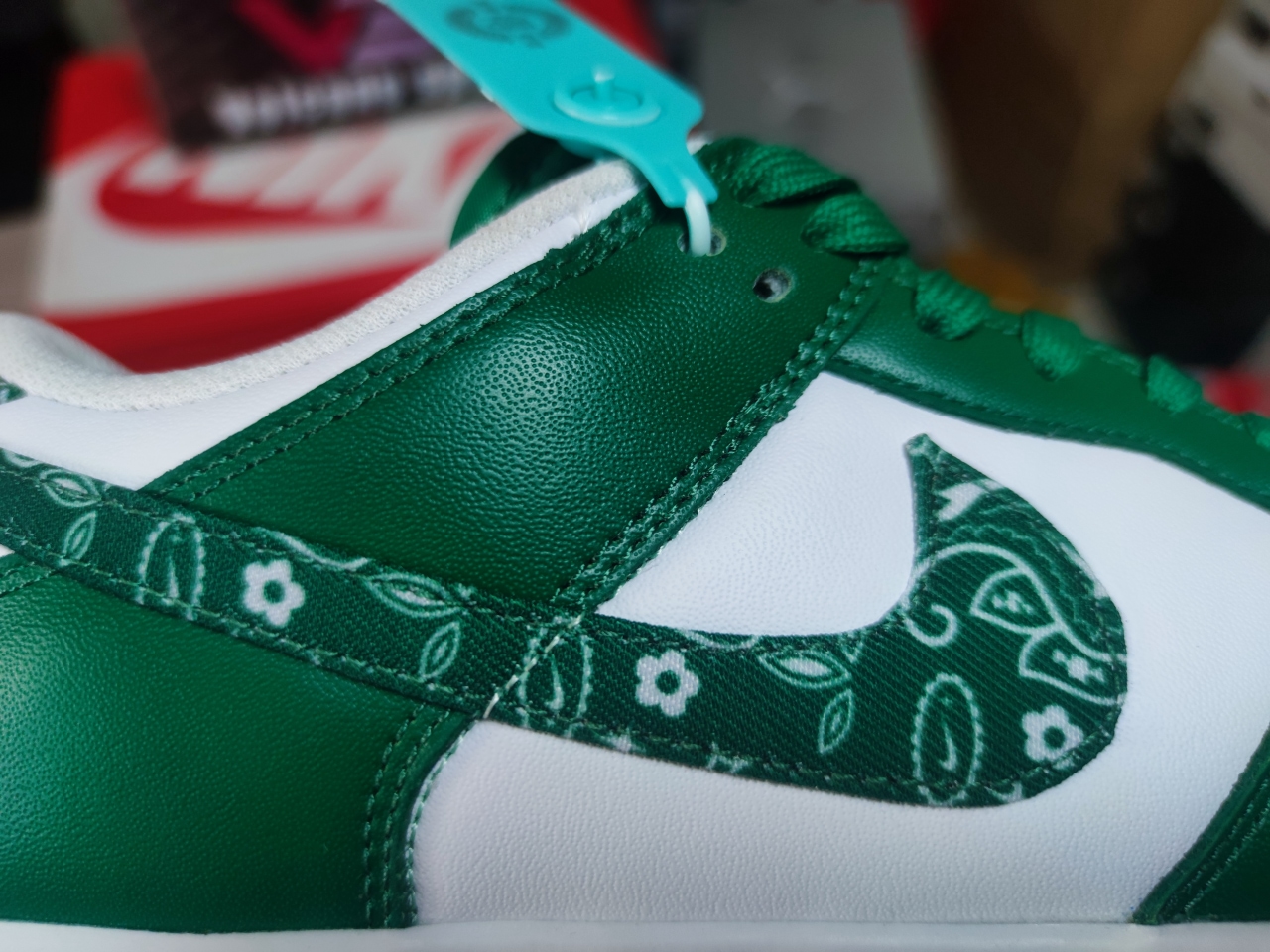 Dunk Low Essential Paisley Pack Green DH4401-102