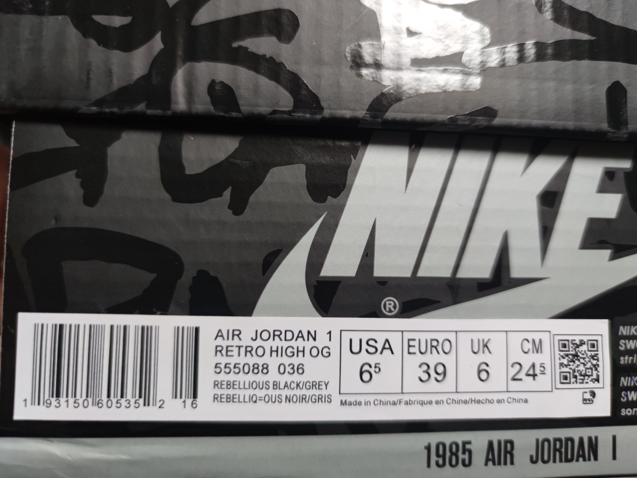 Jordan 1 High OG “Rebellionaire” 555088-036