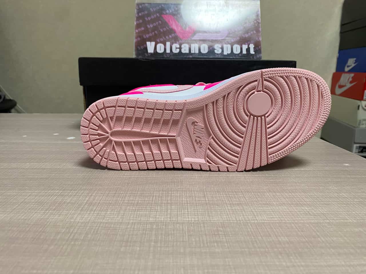 Jordan 1 Mid Fierce Pink FD8780-116