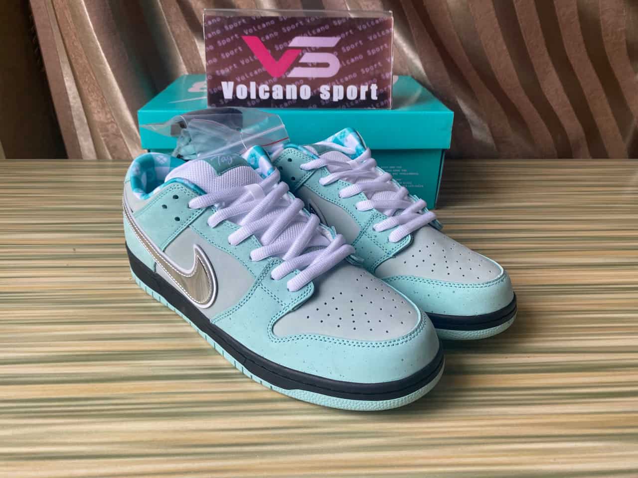 Nike SB Dunk Low BV1310-402