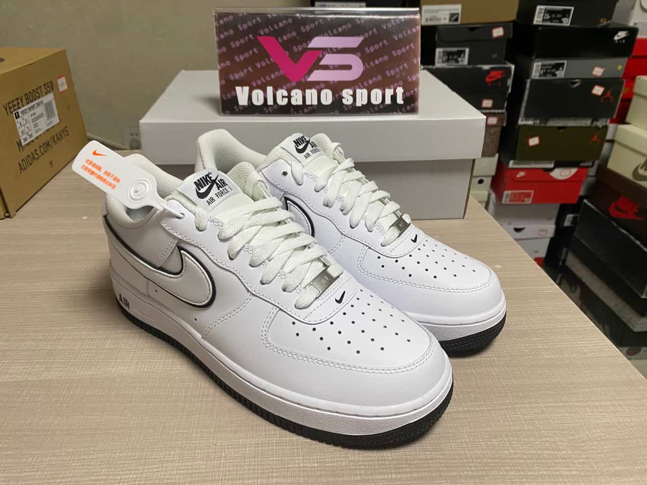 Air Force 1 '07 Low White Black Outline Swoosh DV0788-103